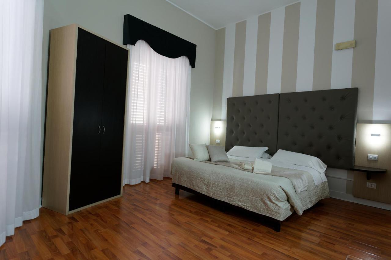 Hotel Sant'Elia 墨西拿 外观 照片