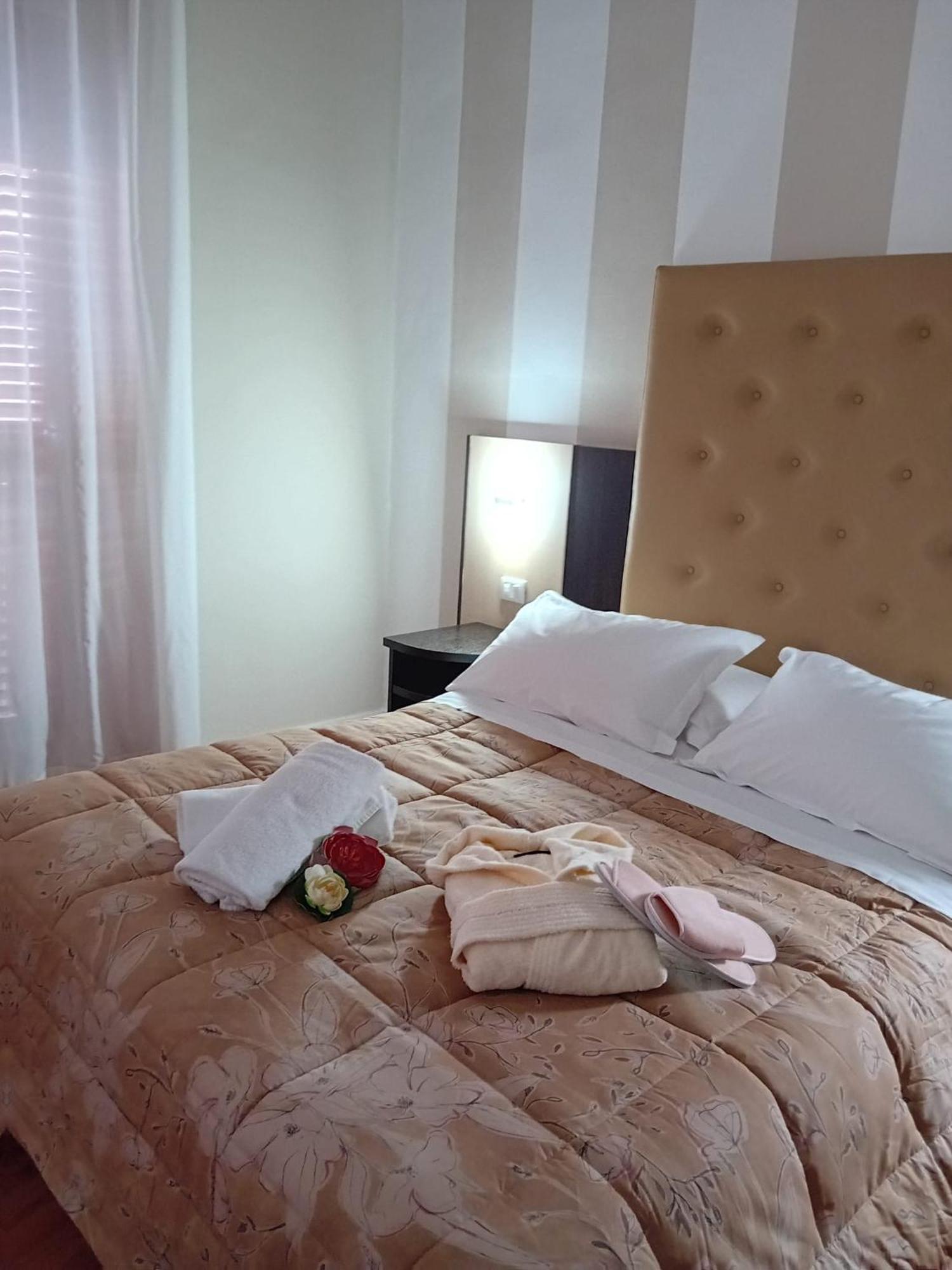 Hotel Sant'Elia 墨西拿 外观 照片