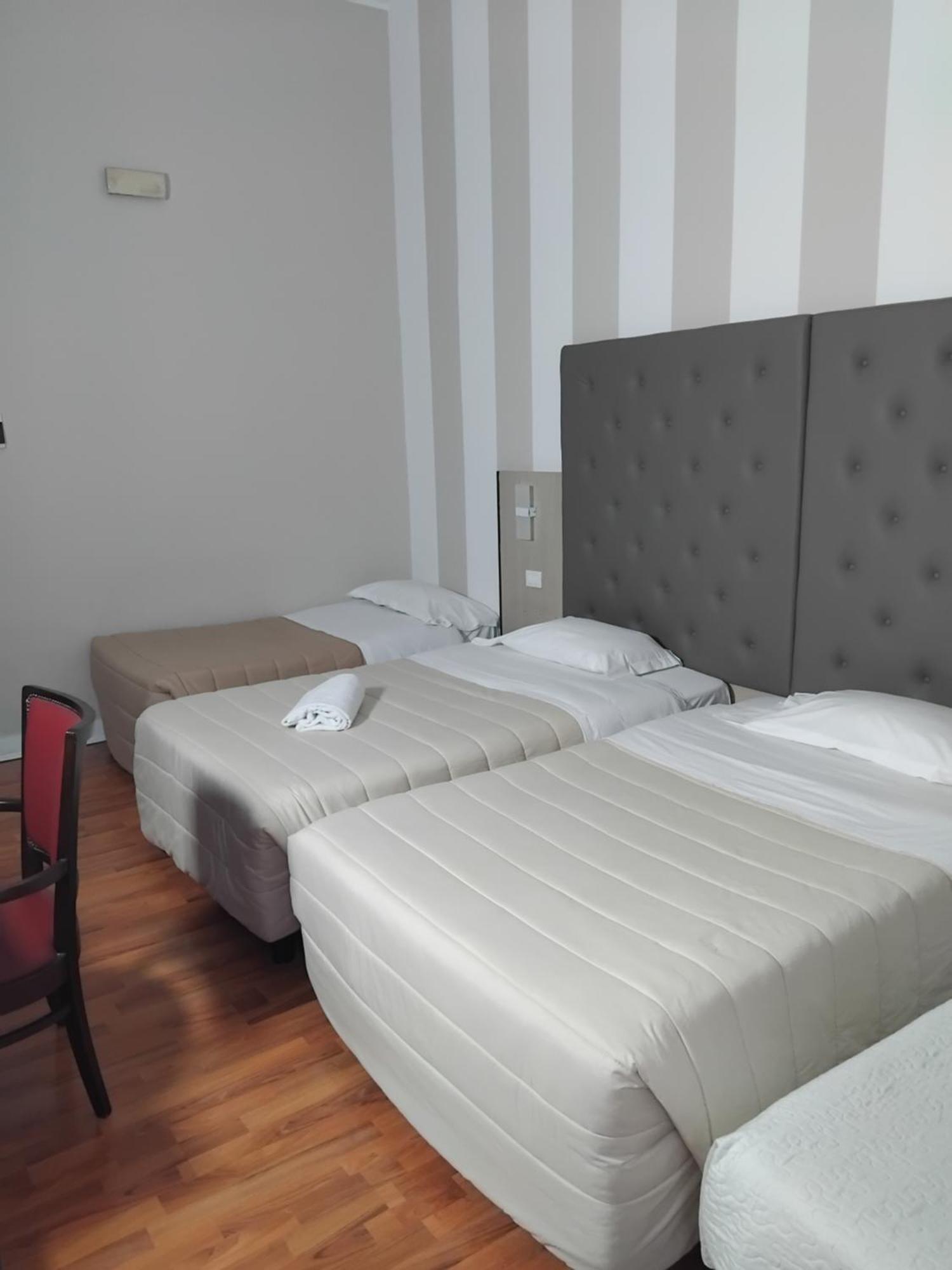 Hotel Sant'Elia 墨西拿 外观 照片